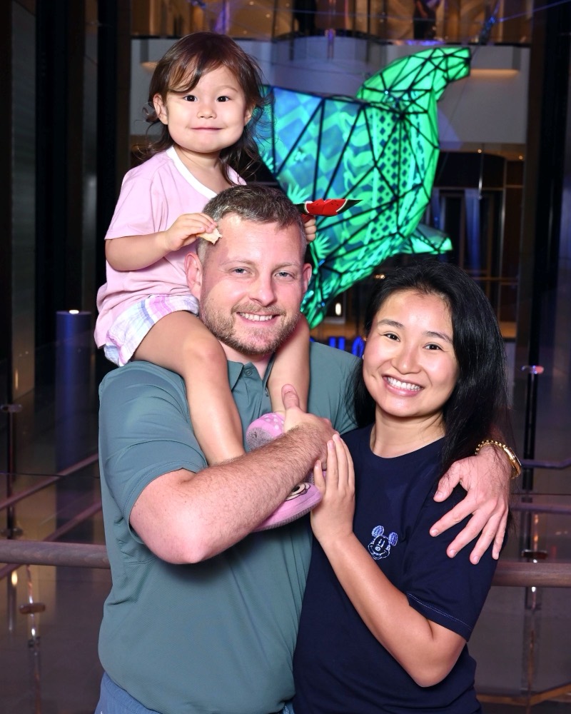 Brandon Kelly with his family